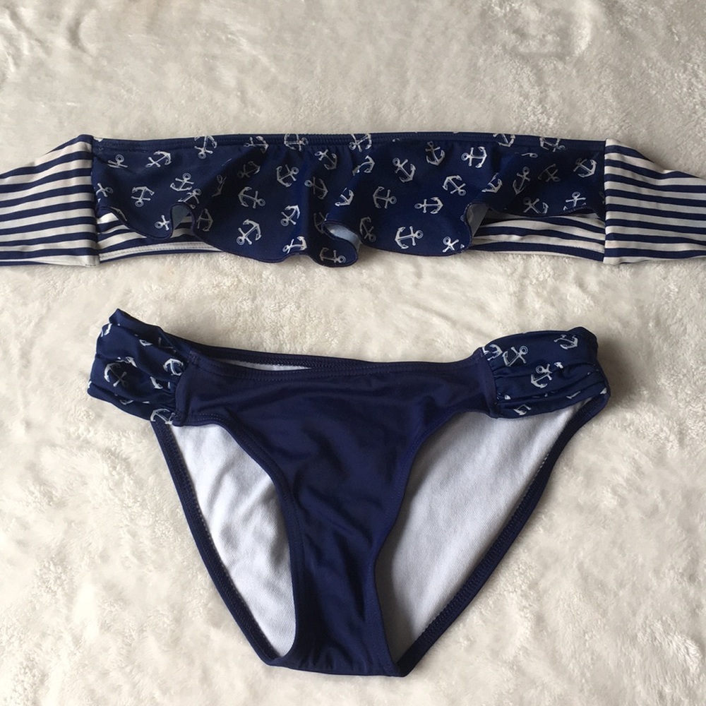 swimsuit